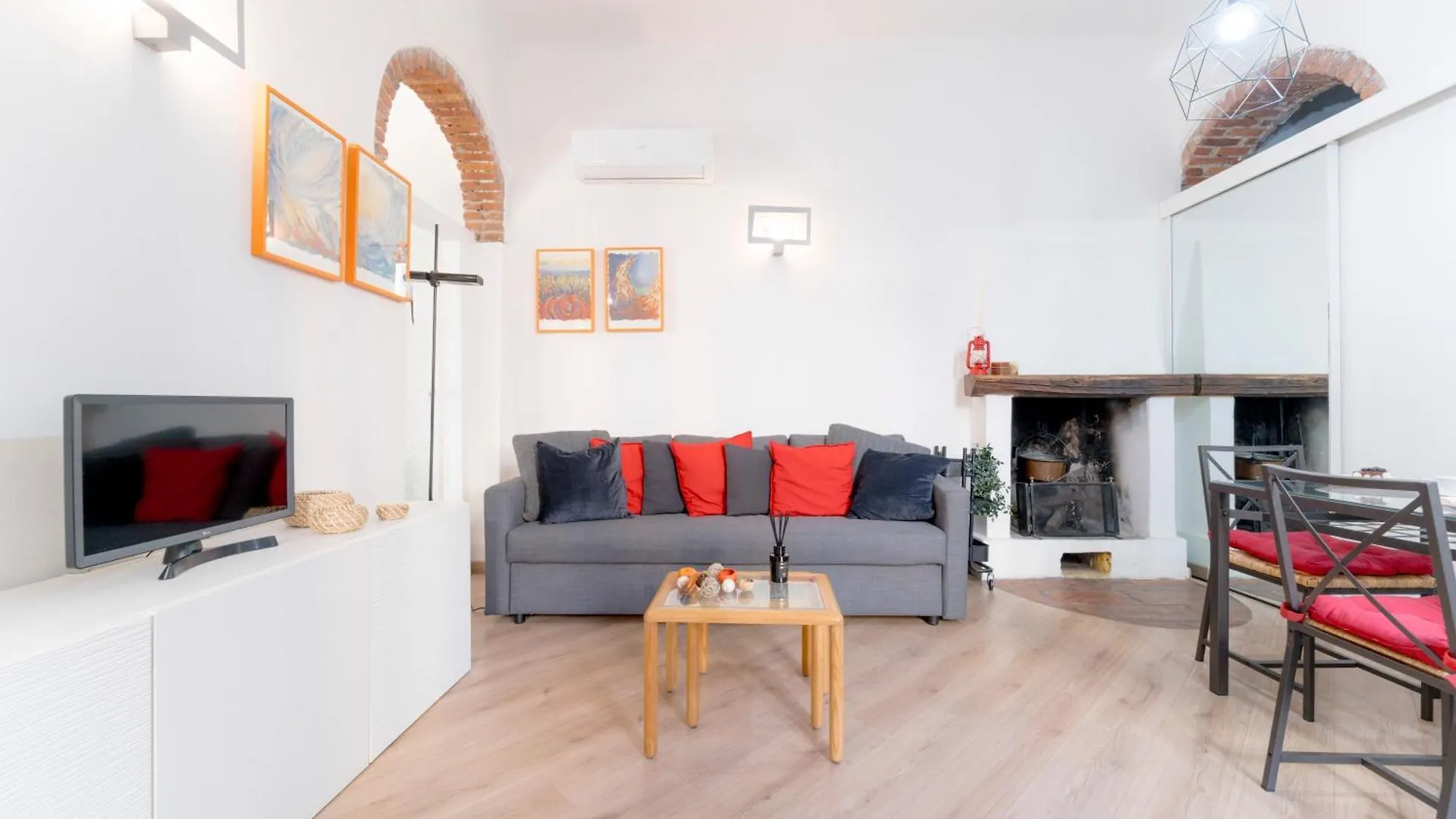 Luxury Apartment In Isola - De Castillia 20 Mediolan