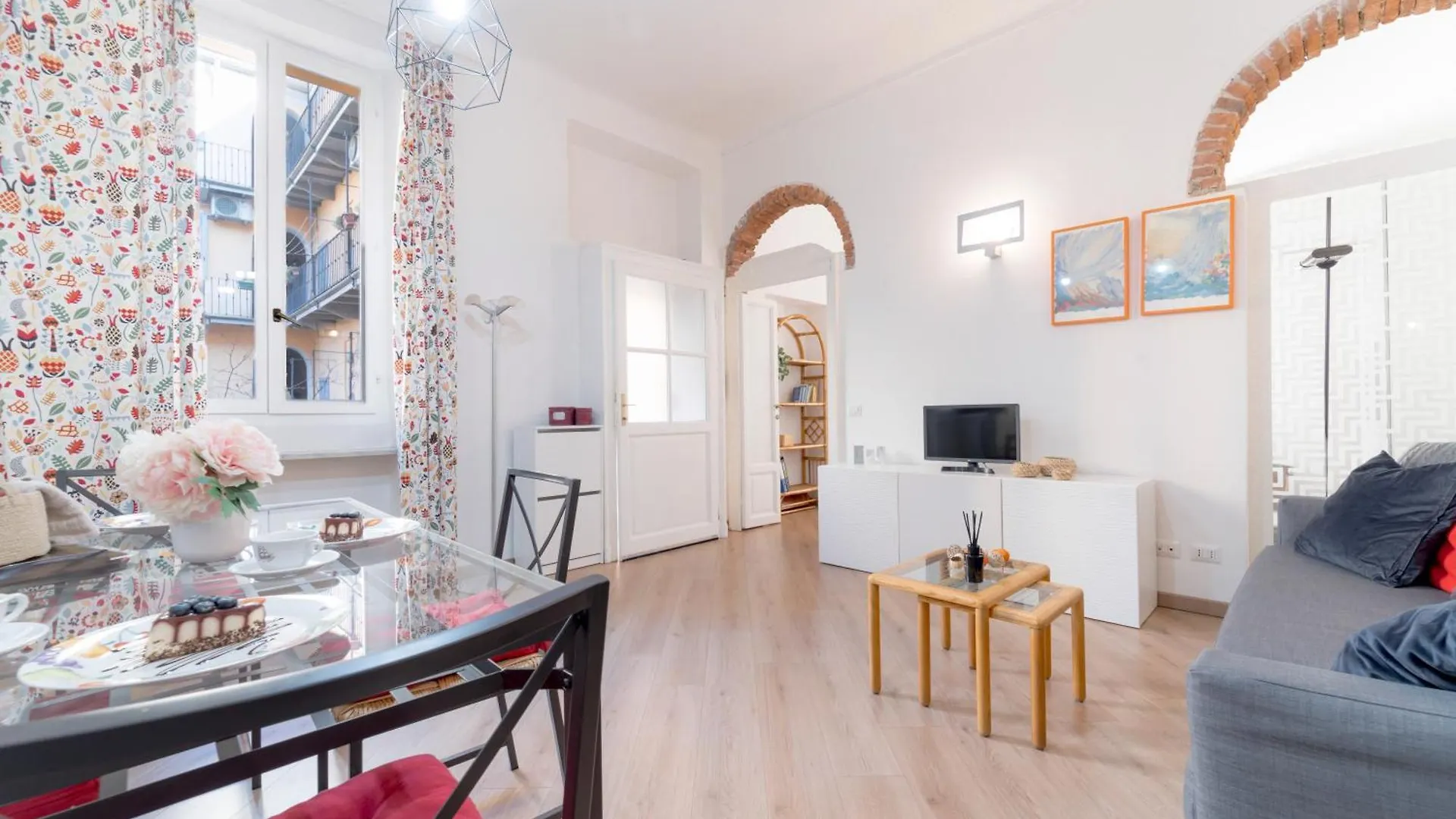 Luxury Apartment In Isola - De Castillia 20 Milano